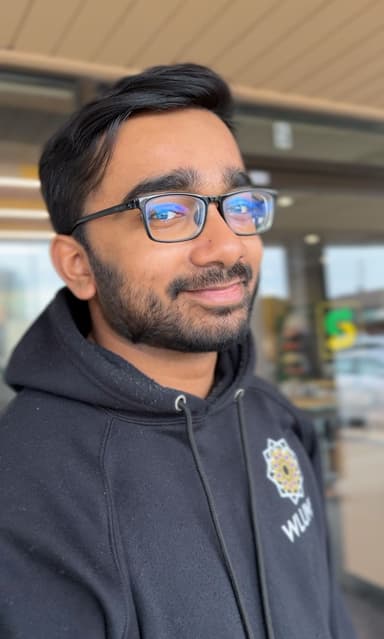 Portrait of Maruf Hossain, Computer Science and Mathematics student